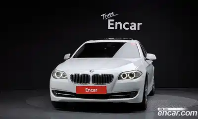 BMW 5-Series 2011 2.0 Автомат в Москве № 236742, миниатюра 3