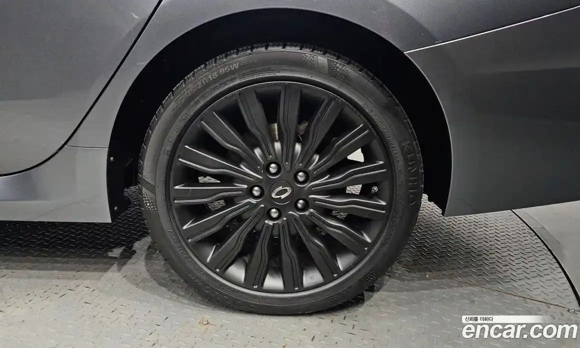 Renault SM7 2016 2.5 Автомат в Москве № 242028, фото 1