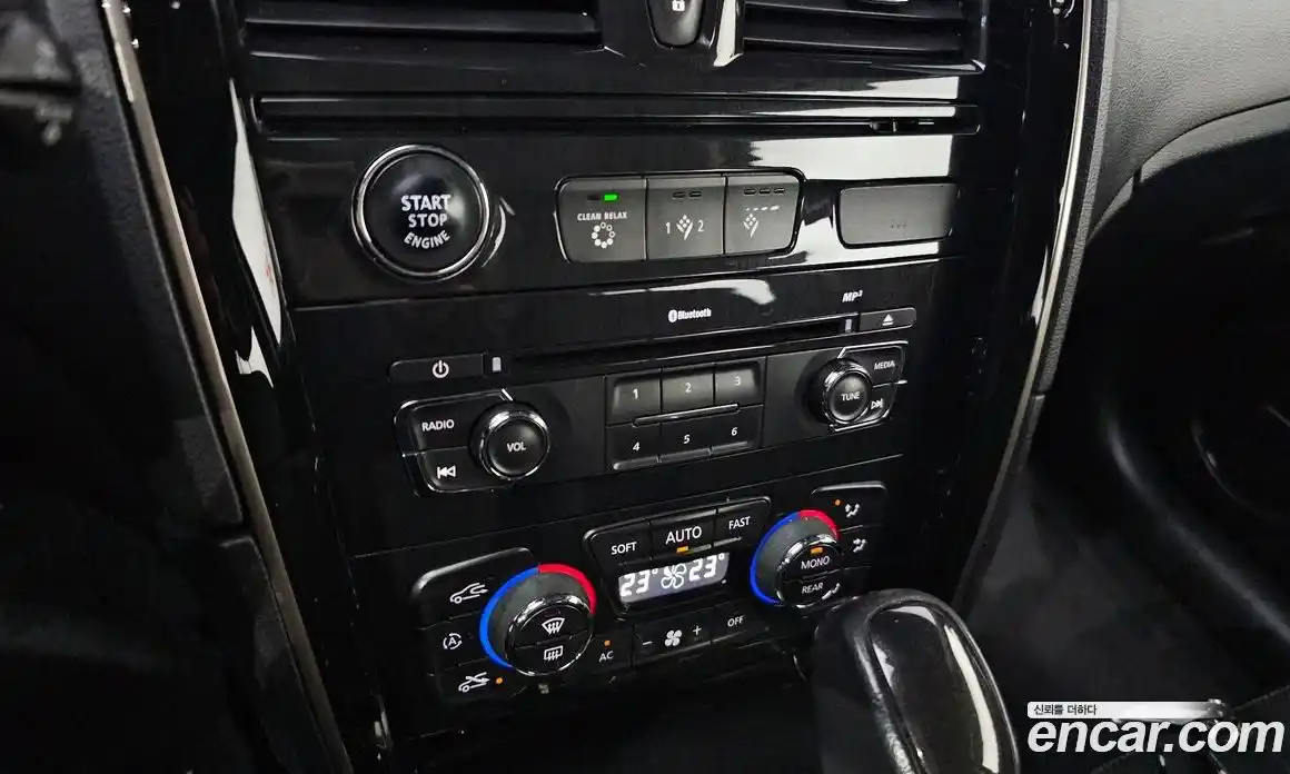 Renault SM7 2016 2.5 Автомат в Москве № 242028, фото 18