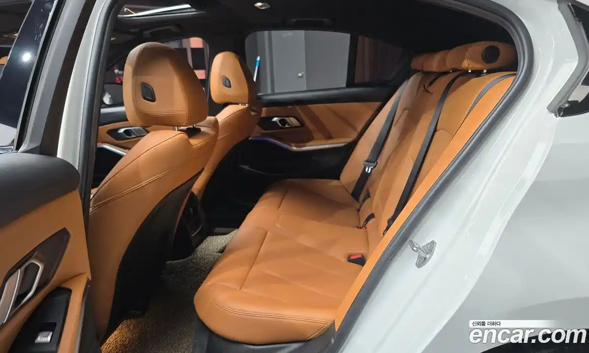 BMW 3-Series 2022 2.0 Автомат в Москве № 248500, фото 11