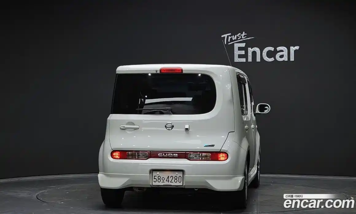 Nissan Cube 2010 1.5 Автомат в Москве № 248840, фото 1