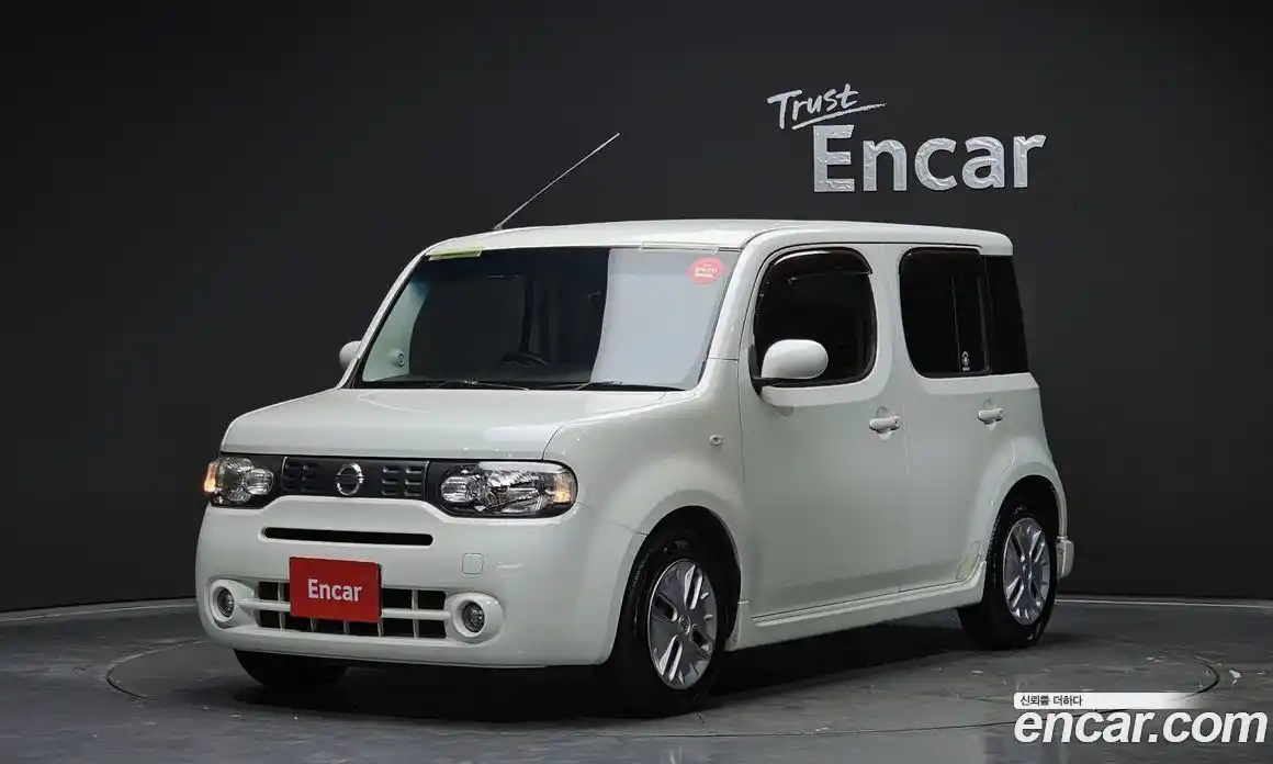 Nissan Cube 2010 1.5 Автомат в Москве № 248840, фото 17