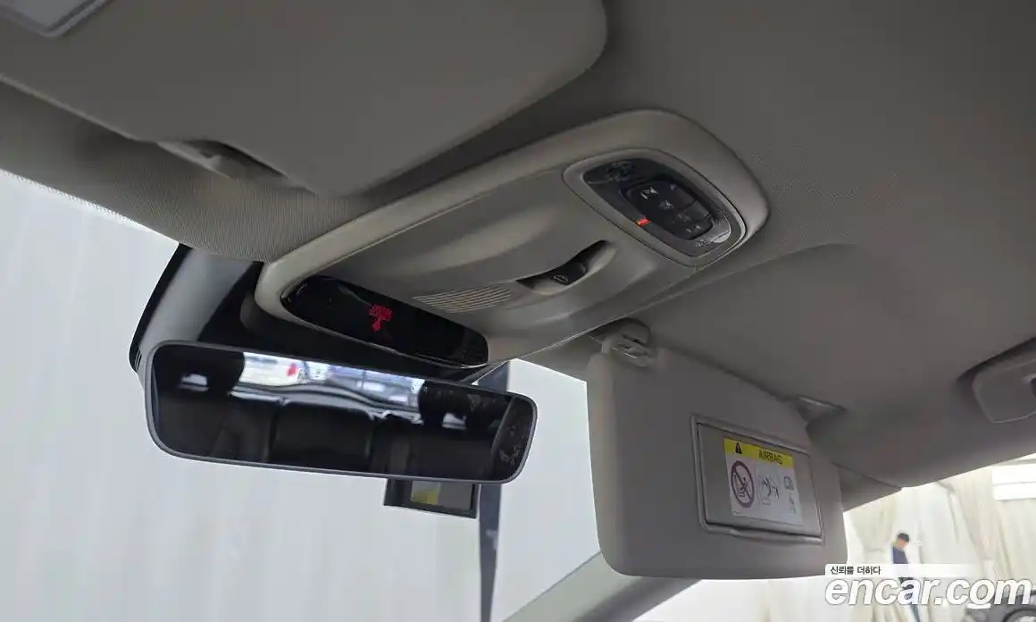 Volvo V40 2018 2.0 Автомат в Москве № 250955, фото 20