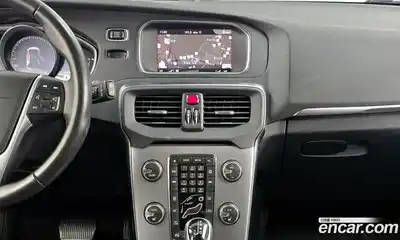 Volvo V40 2018 2.0 Автомат в Москве № 250955, миниатюра 8