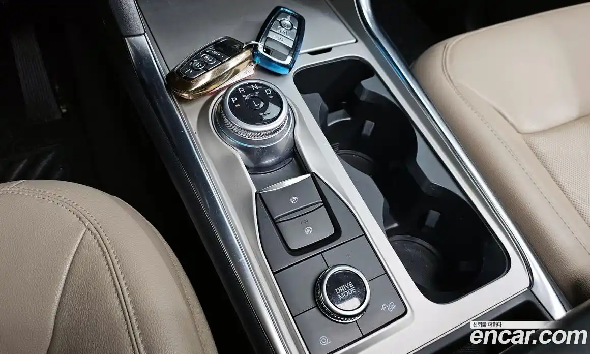 Ford Explorer 2022 3.3 Автомат в Москве № 255704, фото 13