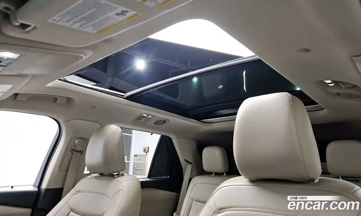 Ford Explorer 2022 3.3 Автомат в Москве № 255704, фото 19