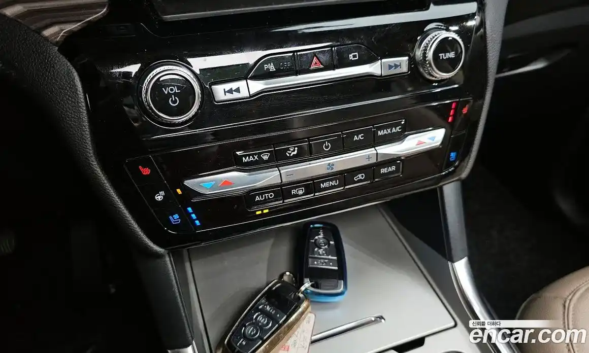 Ford Explorer 2022 3.3 Автомат в Москве № 255704, фото 10