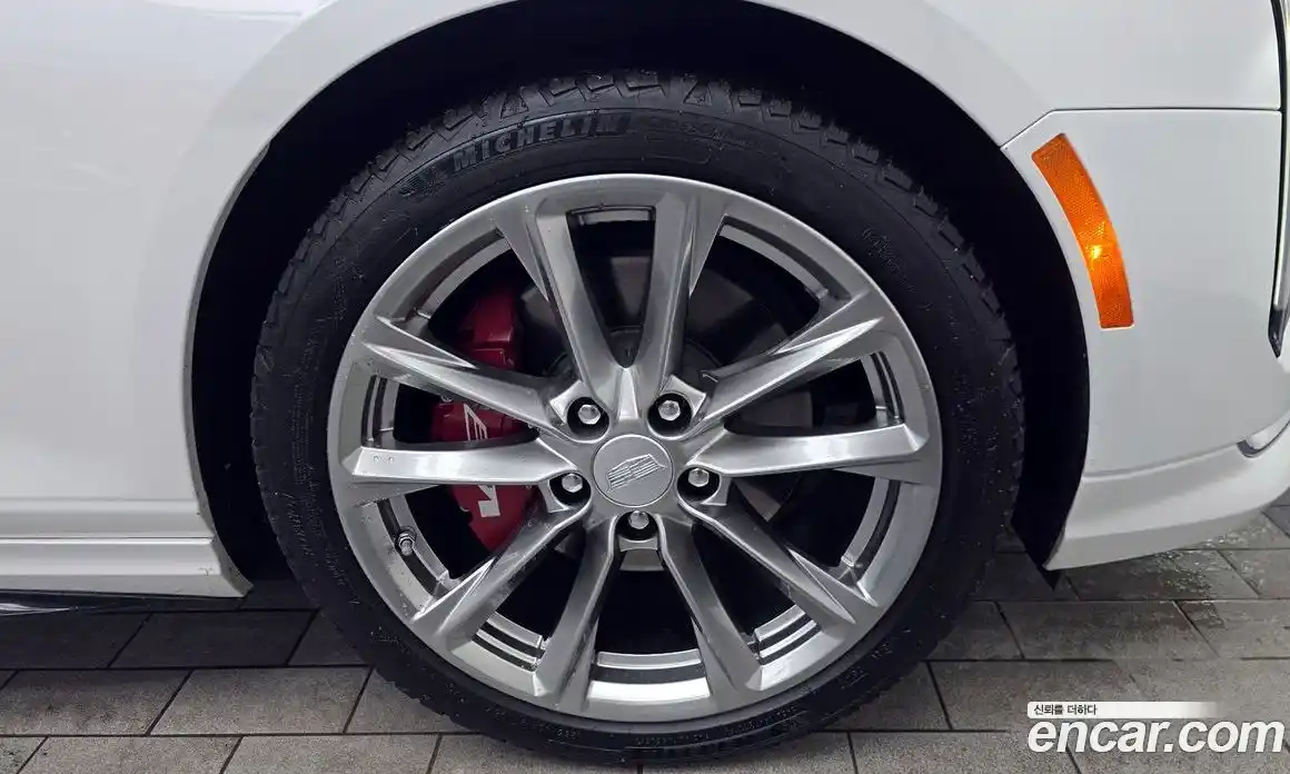 Cadillac CT4 2020 2.0 Автомат в Москве № 256425, фото 3