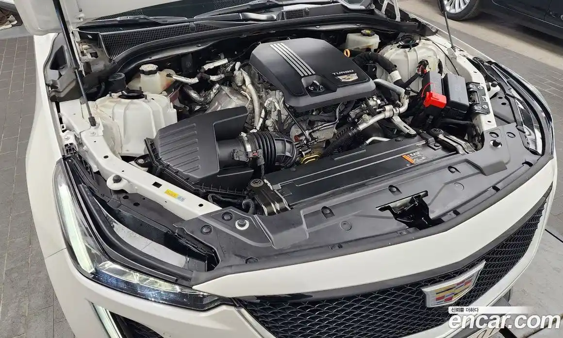 Cadillac CT5 2020 2.0 Автомат в Москве № 256441, фото 6