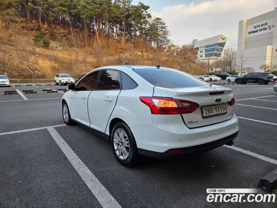 Ford Focus 2013 2.0 Автомат в Москве № 257694, фото 6