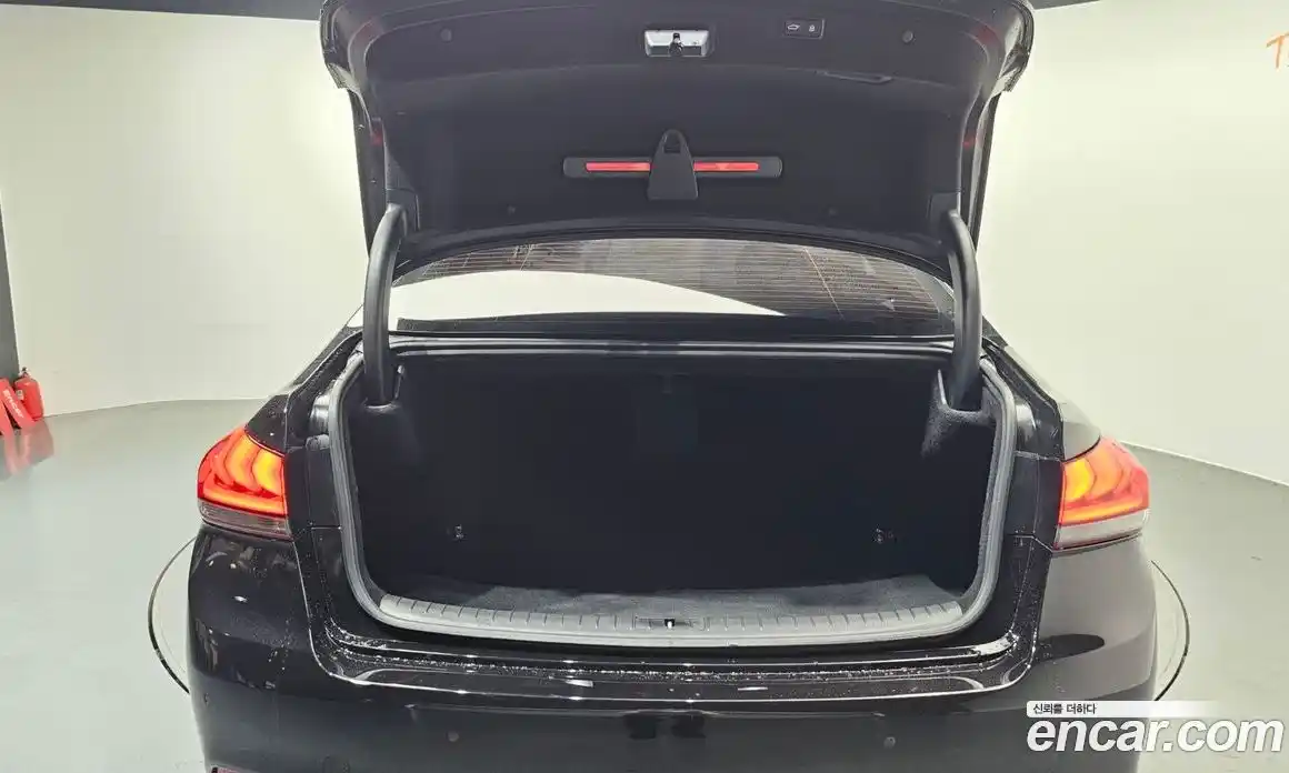 Genesis G80 2019 3.3 Автомат в Москве № 26071, фото 20