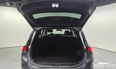 Hyundai Santa Fe 2023 1.6 Автомат в Москве № 267388, миниатюра 9