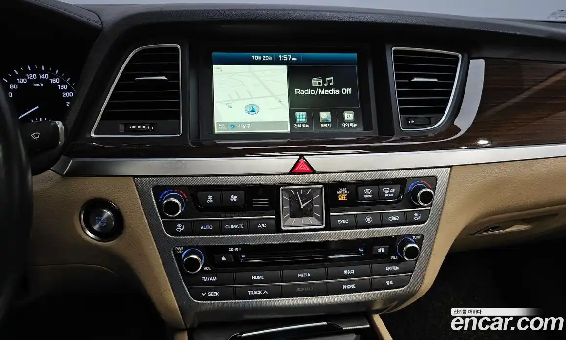 Genesis G80 2018 3.3 Автомат в Москве № 26835, фото 13