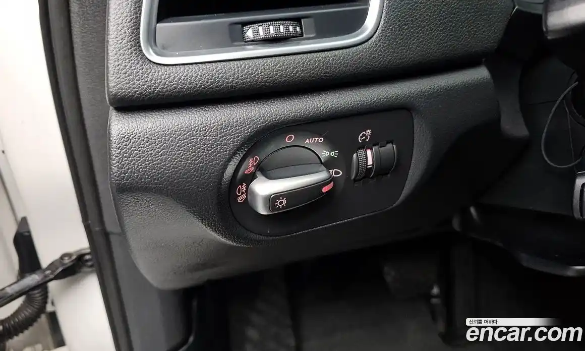 Audi Q3 2015 2.0 Автомат в Москве № 268911, фото 4