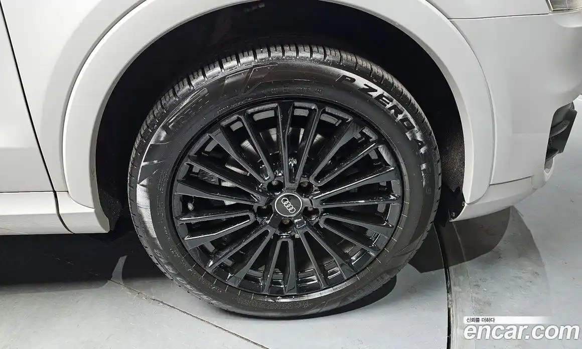 Audi Q3 2015 2.0 Автомат в Москве № 268911, фото 6