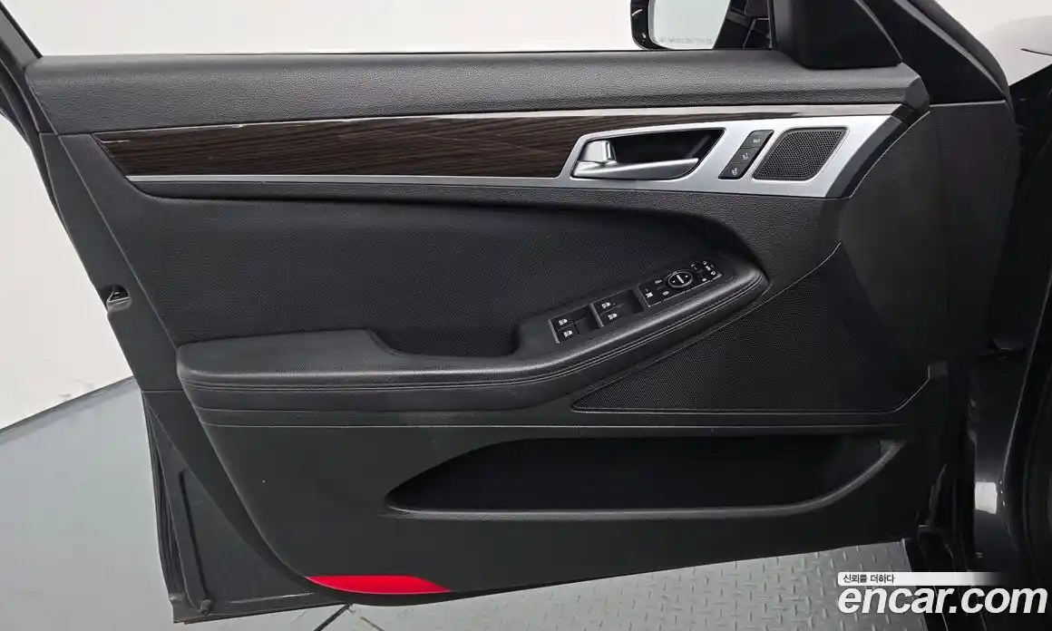 Genesis G80 2018 3.3 Автомат в Москве № 27598, фото 15