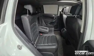 Volkswagen Tiguan 2022 2.0 Автомат в Москве № 276367, миниатюра 2