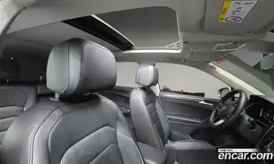 Volkswagen Tiguan 2022 2.0 Автомат в Москве № 276367, миниатюра 3