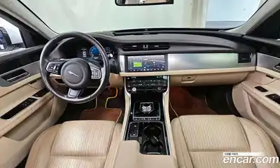 Jaguar XF 2016 2.0 Автомат в Москве № 283796, миниатюра 7