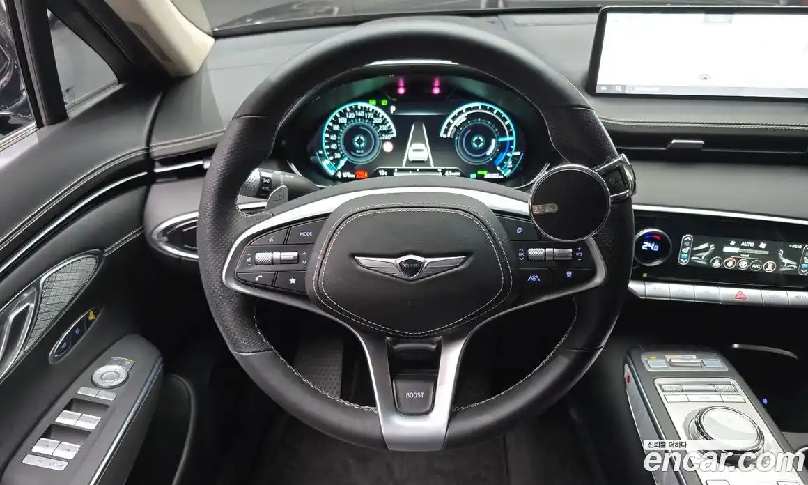 Genesis GV70 2022 0.1 Автомат в Москве № 288837, фото 13