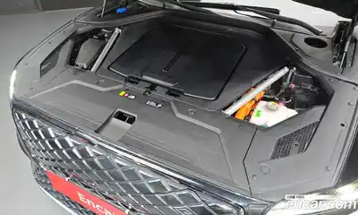 Genesis GV70 2022 0.1 Автомат в Москве № 288837, миниатюра 6