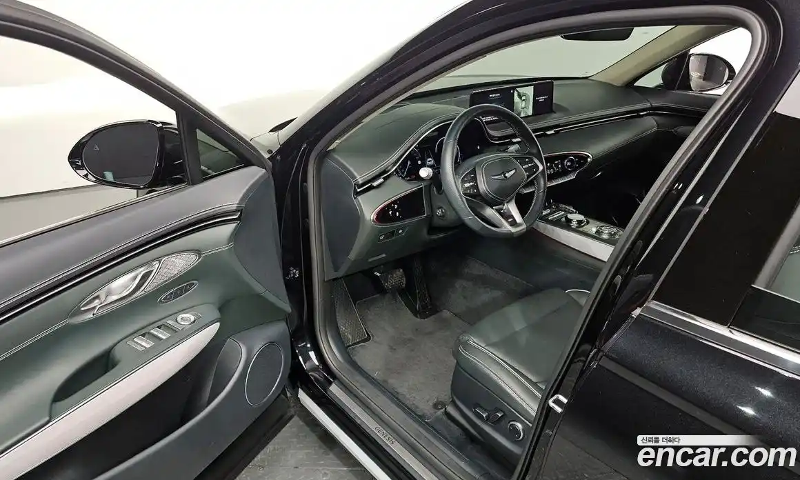 Genesis GV70 2022 0.1 Автомат в Москве № 288881, фото 18