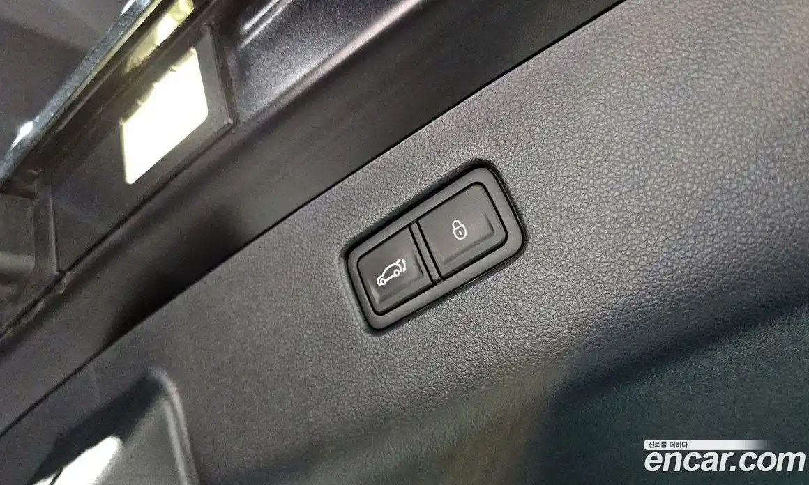 Genesis GV70 2022 0.1 Автомат в Москве № 288881, фото 20