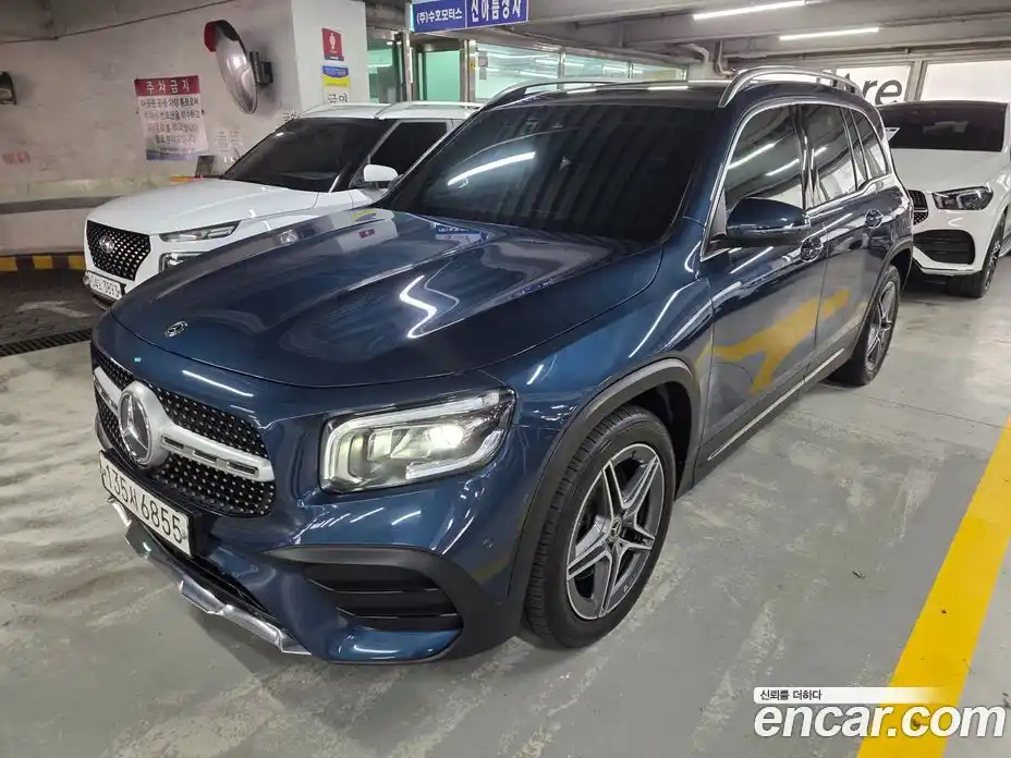 Mercedes-Benz GLB-Class 2020 2.0 Автомат в Москве № 292532, фото 1