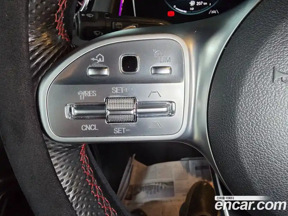 Mercedes-Benz GLB-Class 2020 2.0 Автомат в Москве № 292532, фото 14