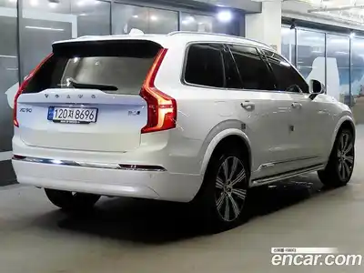 Volvo XC90 2023 2.0 Автомат в Москве № 293928, миниатюра 4