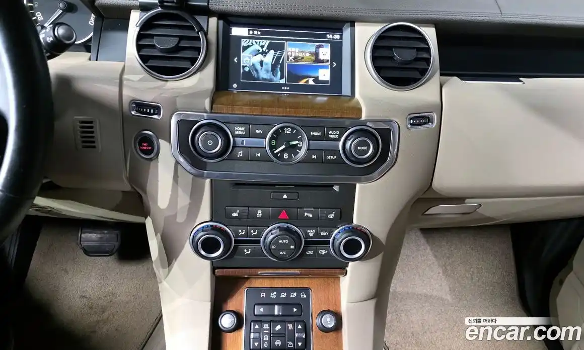 Land Rover Discovery 2016 3.0 Автомат в Москве № 298875, фото 14