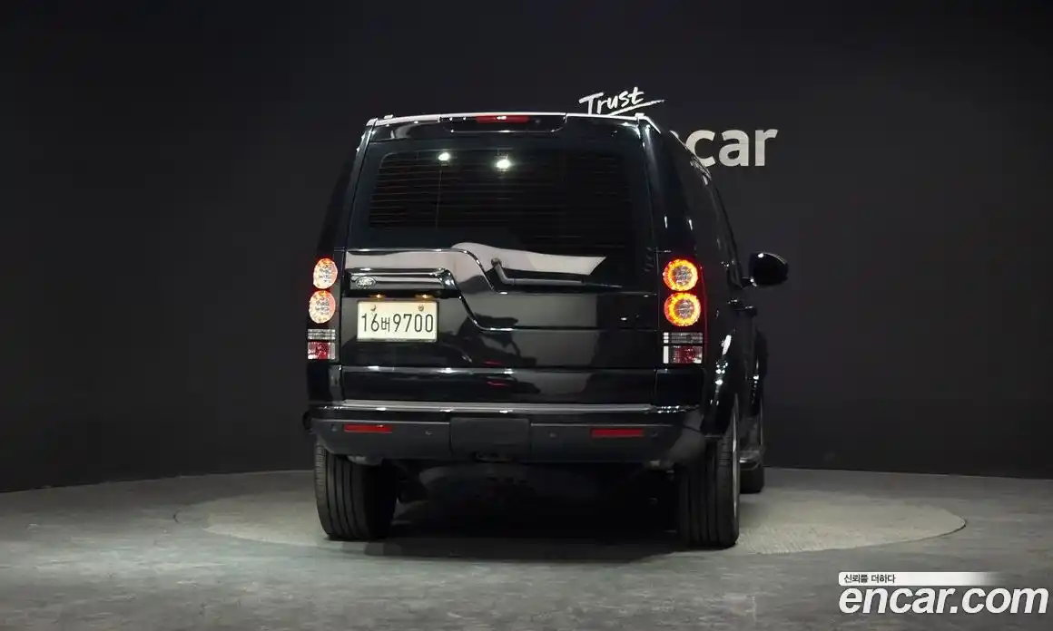 Land Rover Discovery 2016 3.0 Автомат в Москве № 298875, фото 4