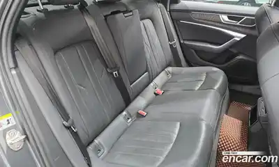 Audi A6 2020 2.0 Автомат в Москве № 312149, миниатюра 3