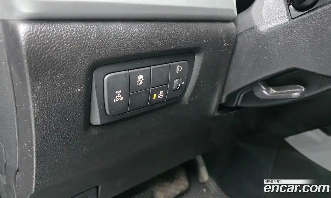 SsangYong Korando 2016 2.2 Автомат в Москве № 31419, фото 17