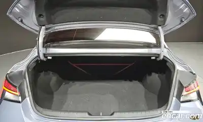 Hyundai Avante 2024 2.0 Автомат в Москве № 320027, миниатюра 3