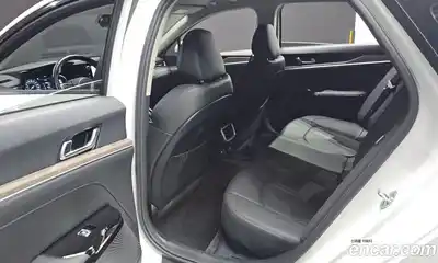 Kia K5 2022 2.0 Автомат в Москве № 321017, миниатюра 4