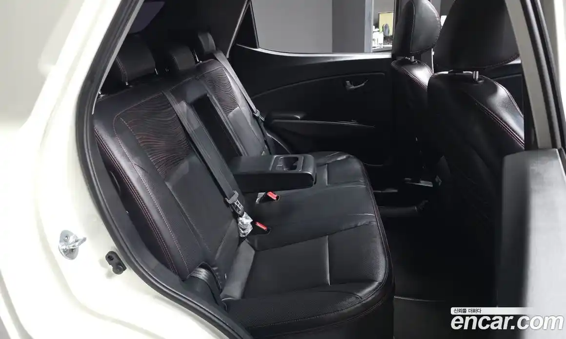 SsangYong TIBOLI 2017 1.6 Автомат в Москве № 32103, фото 4