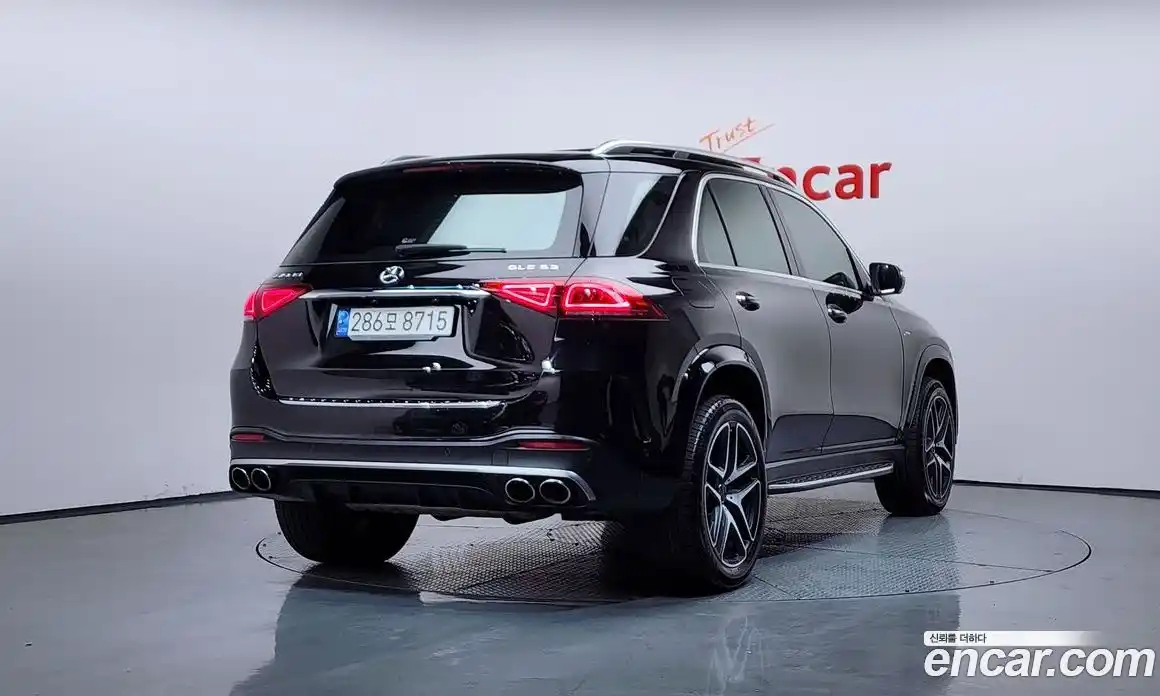 Mercedes-Benz GLE-Class 2022 3.0 Автомат в Москве № 324790, фото 2