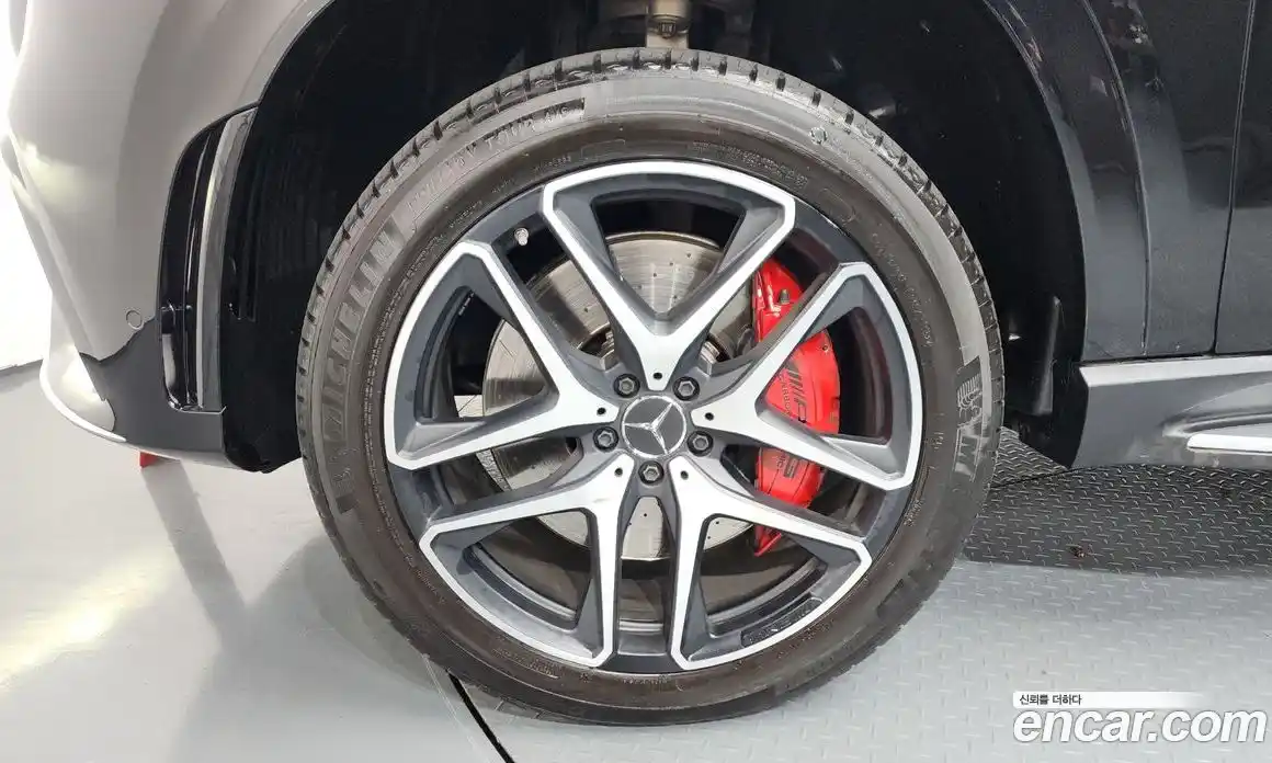 Mercedes-Benz GLE-Class 2022 3.0 Автомат в Москве № 324790, фото 5