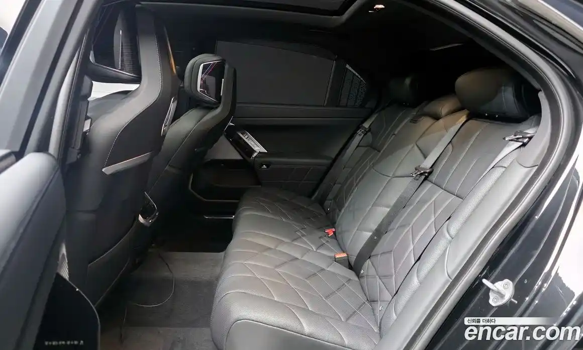 BMW 7-Series 2025 3.0 Автомат в Москве № 334780, фото 13