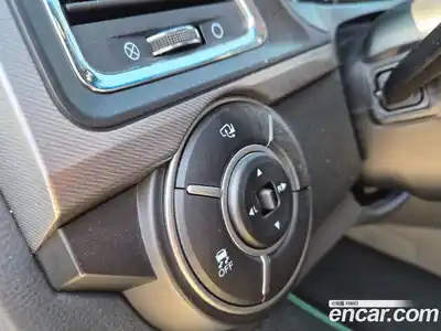 SsangYong Korando 2017 2.2 Автомат в Москве № 34329, миниатюра 10