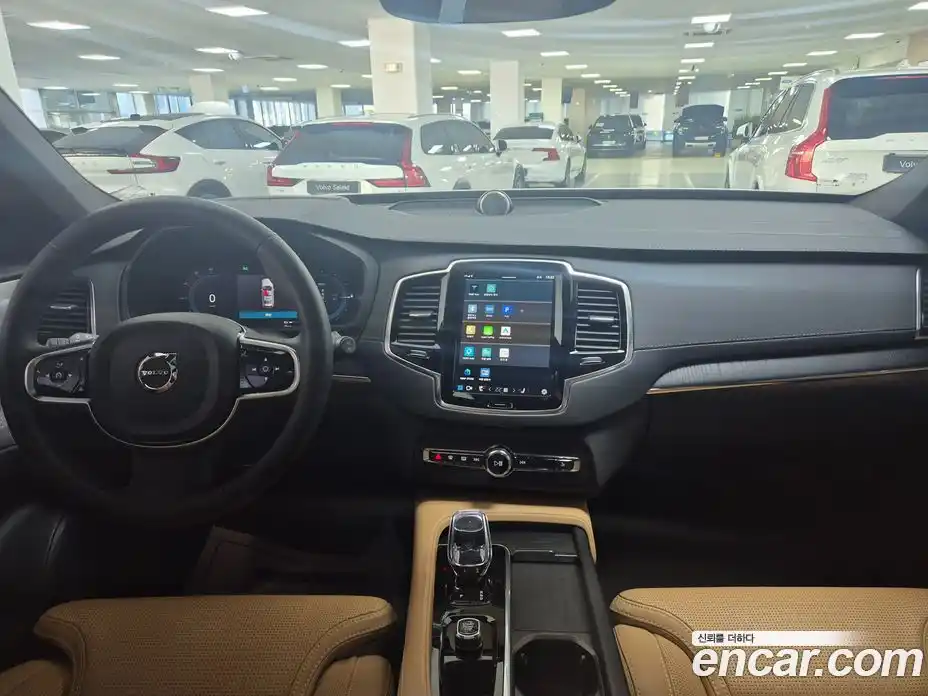 Volvo XC90 2024 2.0 Автомат в Москве № 344342, фото 11