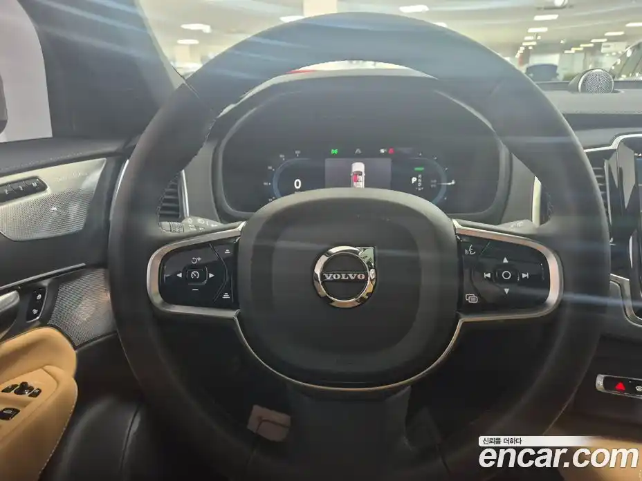 Volvo XC90 2024 2.0 Автомат в Москве № 344342, фото 12