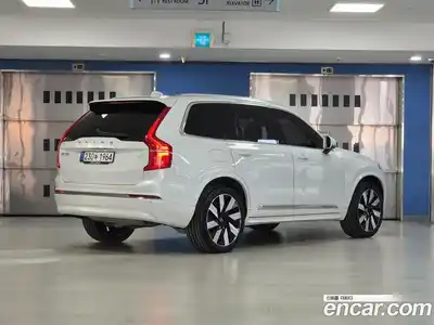 Volvo XC90 2024 2.0 Автомат в Москве № 344342, миниатюра 4