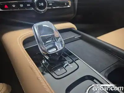 Volvo XC90 2024 2.0 Автомат в Москве № 344342, миниатюра 5