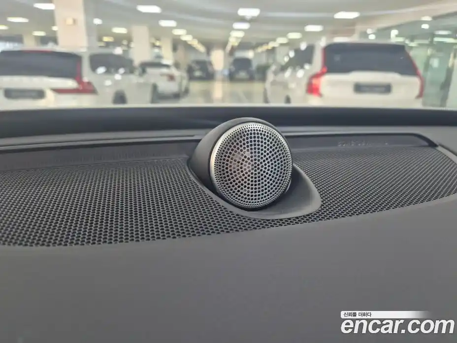 Volvo XC90 2024 2.0 Автомат в Москве № 344342, фото 8