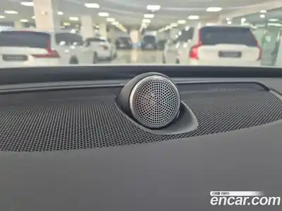Volvo XC90 2024 2.0 Автомат в Москве № 344342, миниатюра 8