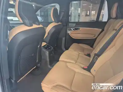 Volvo XC90 2024 2.0 Автомат в Москве № 344342, миниатюра 10