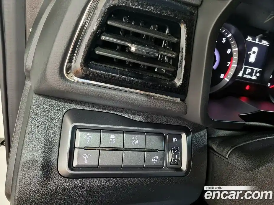 SsangYong TIBOLI 2020 1.5 Автомат в Москве № 35039, фото 12