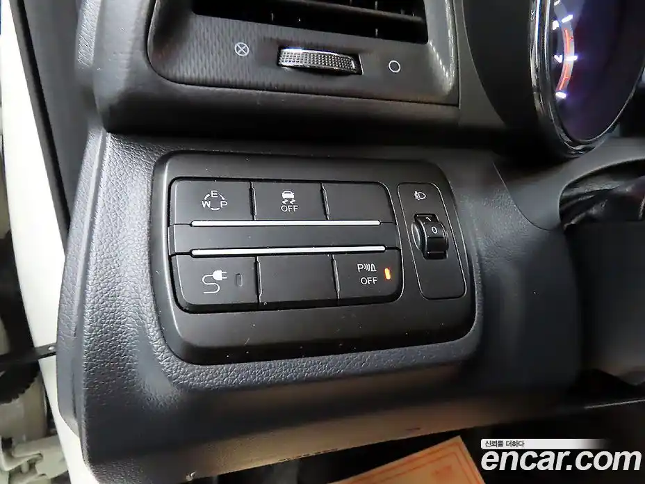 SsangYong TIBOLI 2017 1.6 Автомат в Москве № 35337, фото 16